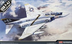 AC12305_00.jpg